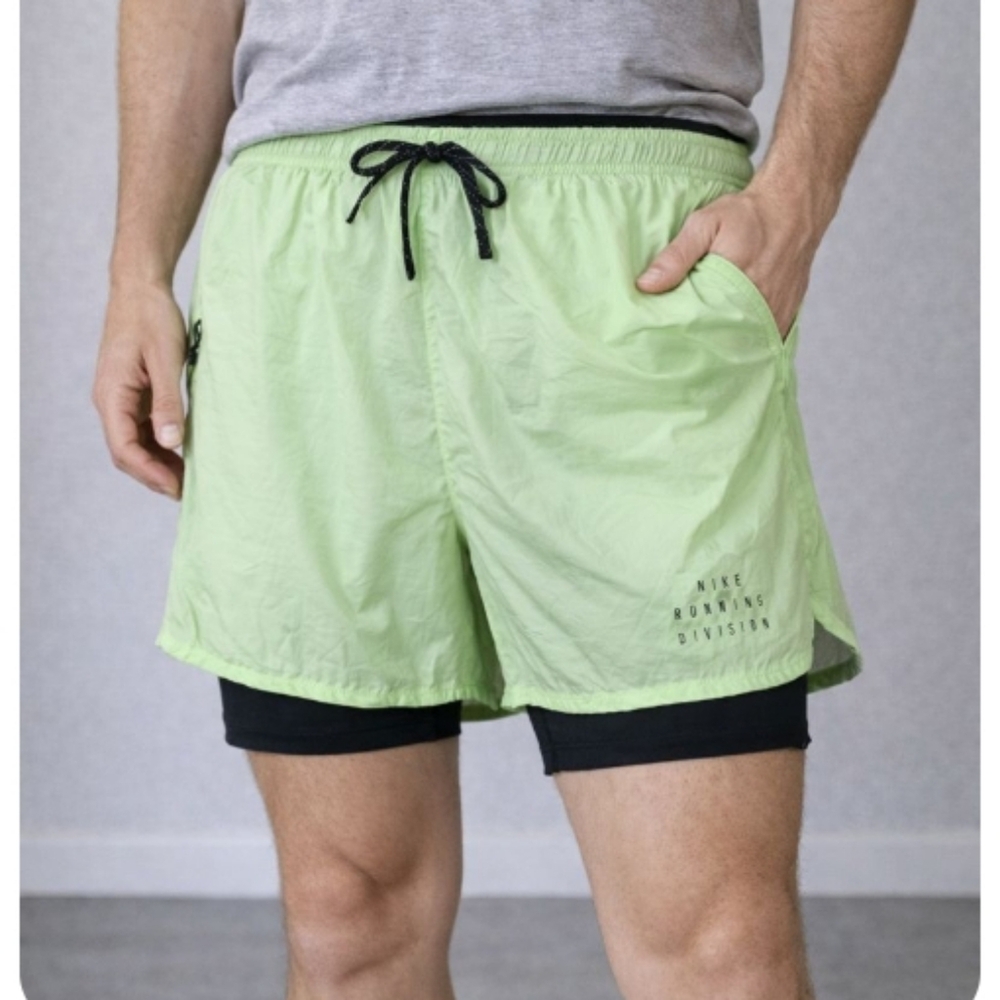 Nike Running Division Repel 7" 2-in-1 Shorts Mens Size Large Lime Blast Running